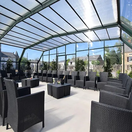 Group With Pool & Sauna, Cleaning Included Vakantiehuis Sainte-Cécile