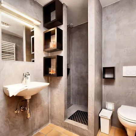Fancy In C Cile With Pool, Cleaning Included *